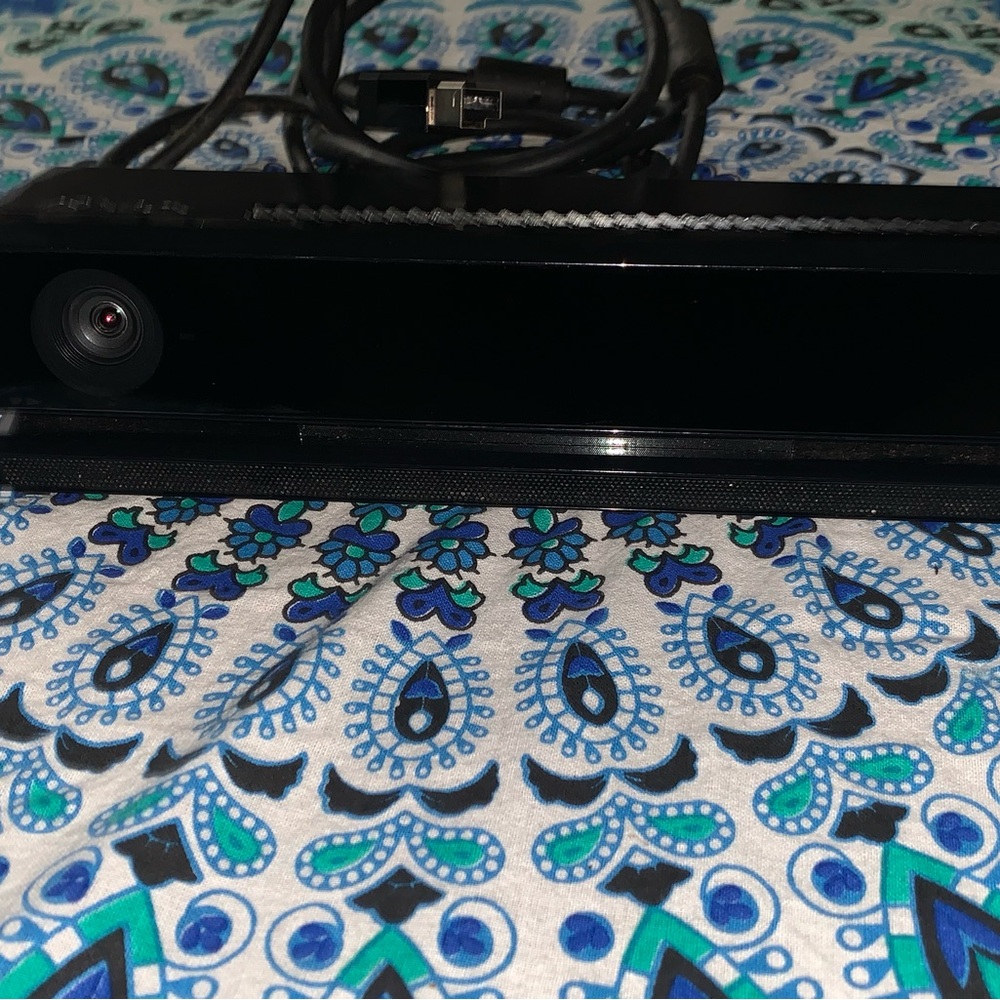 Xbox One Kinect Perfect Condition - Picture 2 of 3